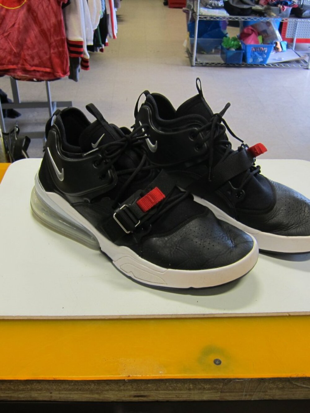 Nike Air Max Air Force 270 Men's 14 Black/White Metallic Silver Shoes AH6772-001